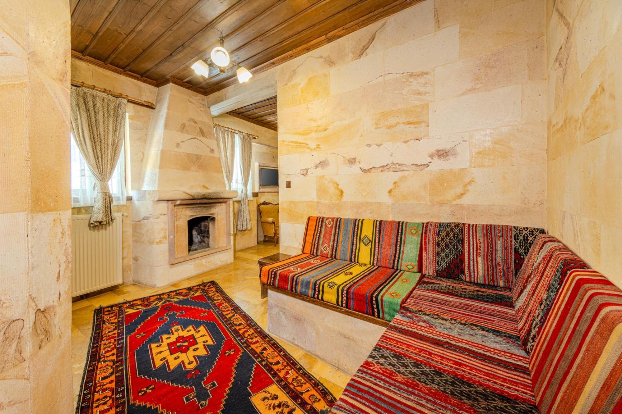 Akuzun Stone Hotel Урґюп Екстер'єр фото